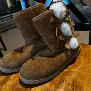 Adorable Koolaburra Fleece Footwear